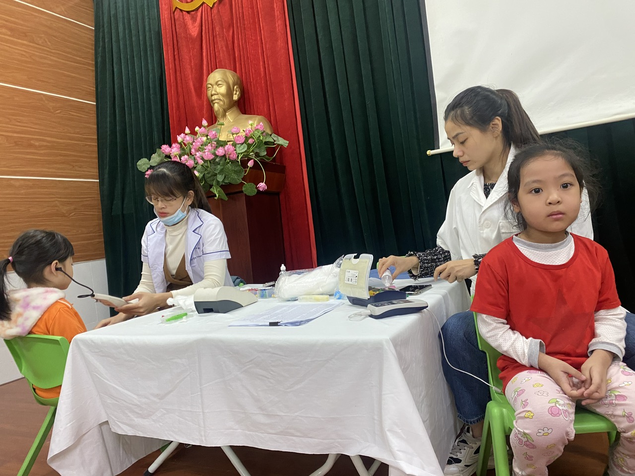 z4948576377617_40f50117f77434cd5d8be015ff6d89ab-2